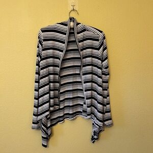 White House Black Market Open Waterfall Midi Black and White Cardigan, Size S‎